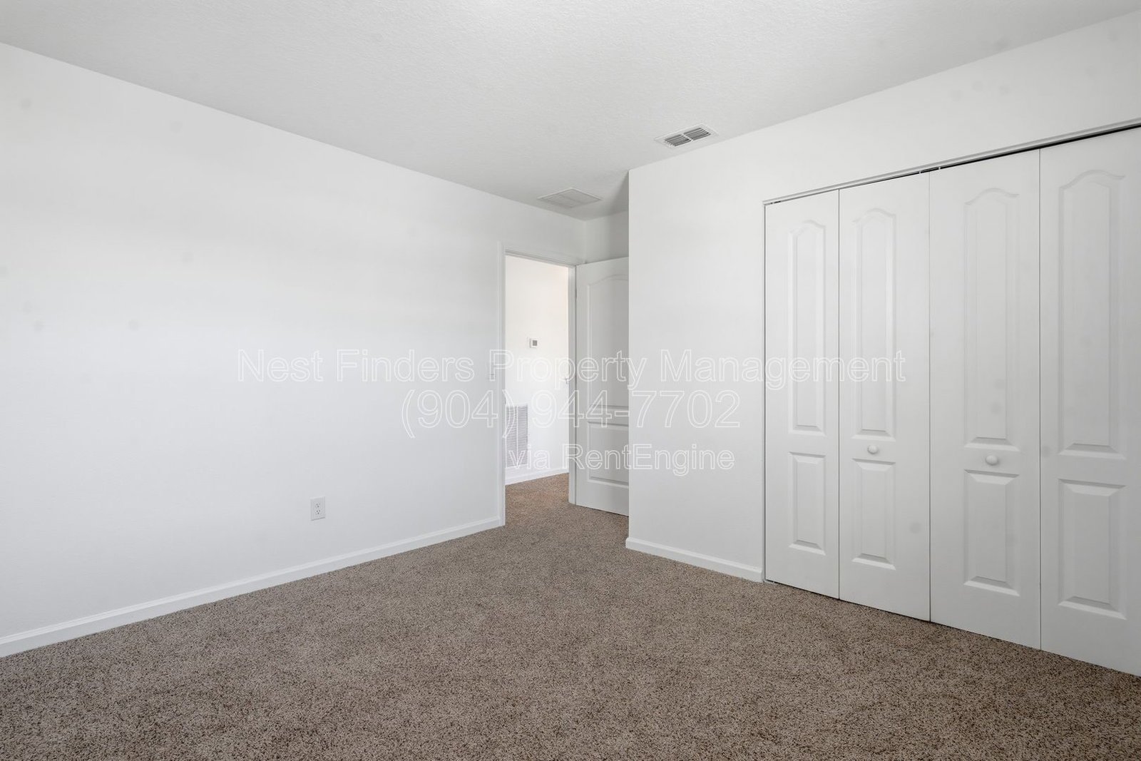 Like-new 5-bedroom, 3-bathroom home for rent in the highly desirable Entrada community property image
