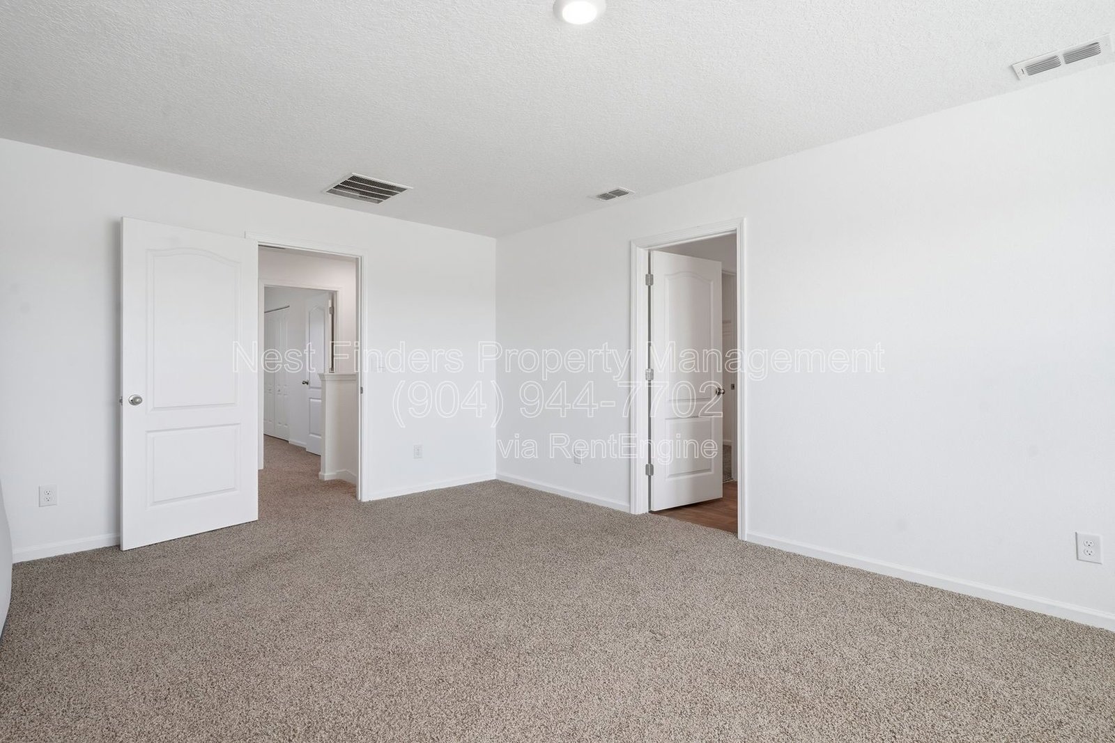 Like-new 5-bedroom, 3-bathroom home for rent in the highly desirable Entrada community property image