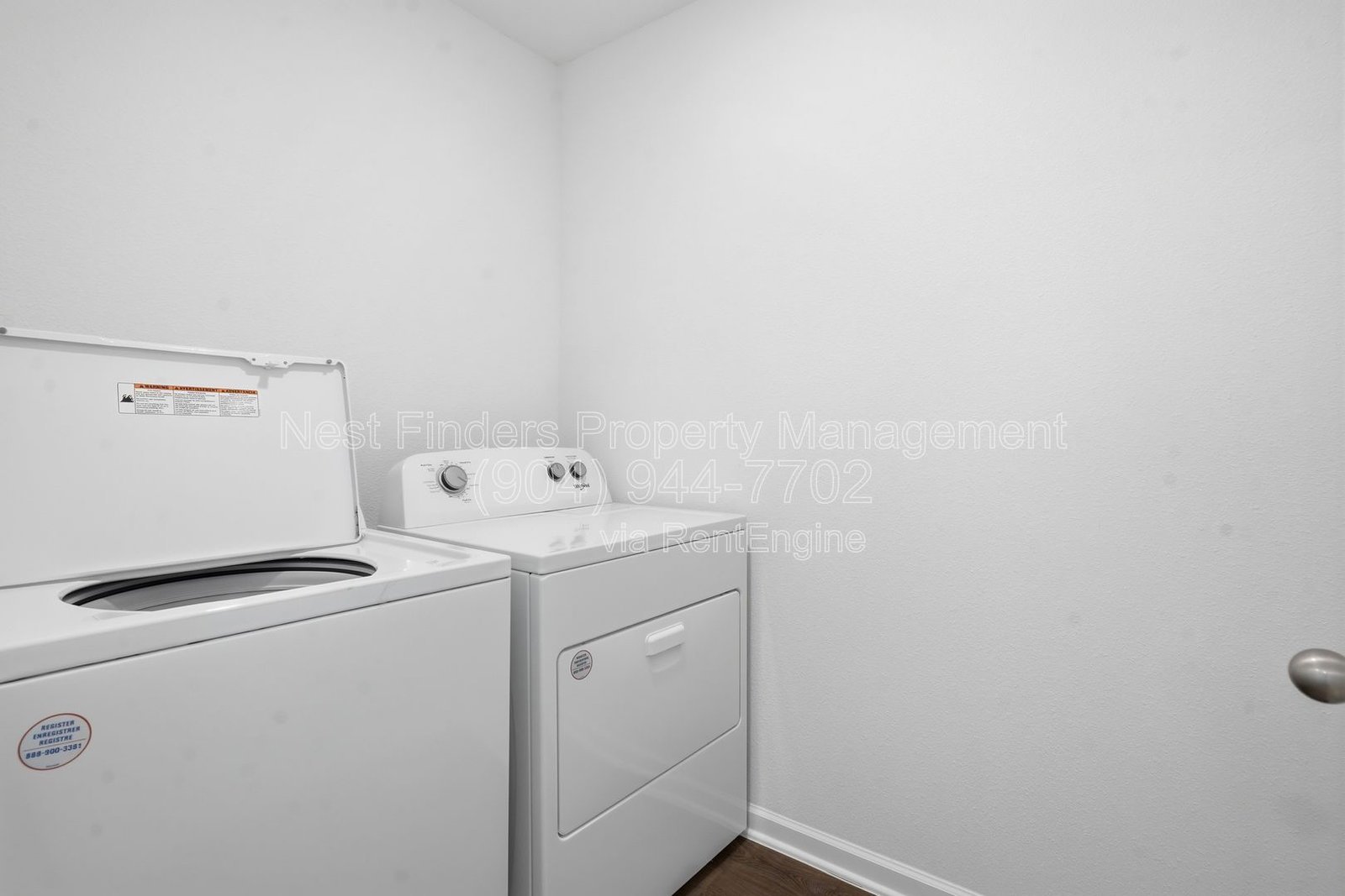Like-new 5-bedroom, 3-bathroom home for rent in the highly desirable Entrada community property image
