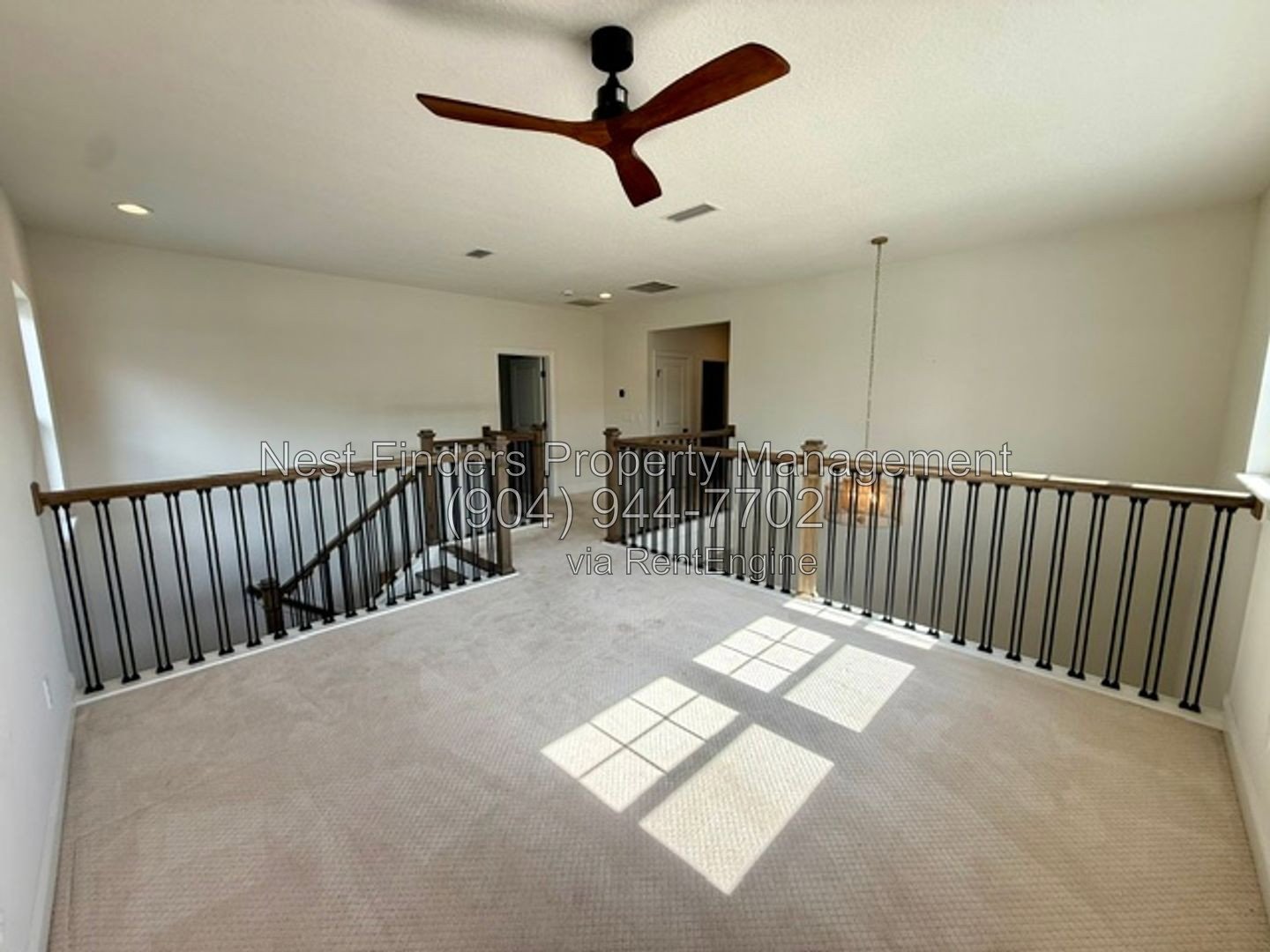 Welcome home to this stunning 4-bedroom, 3-bathroom home located in the desirable Seabrook Village community. property image