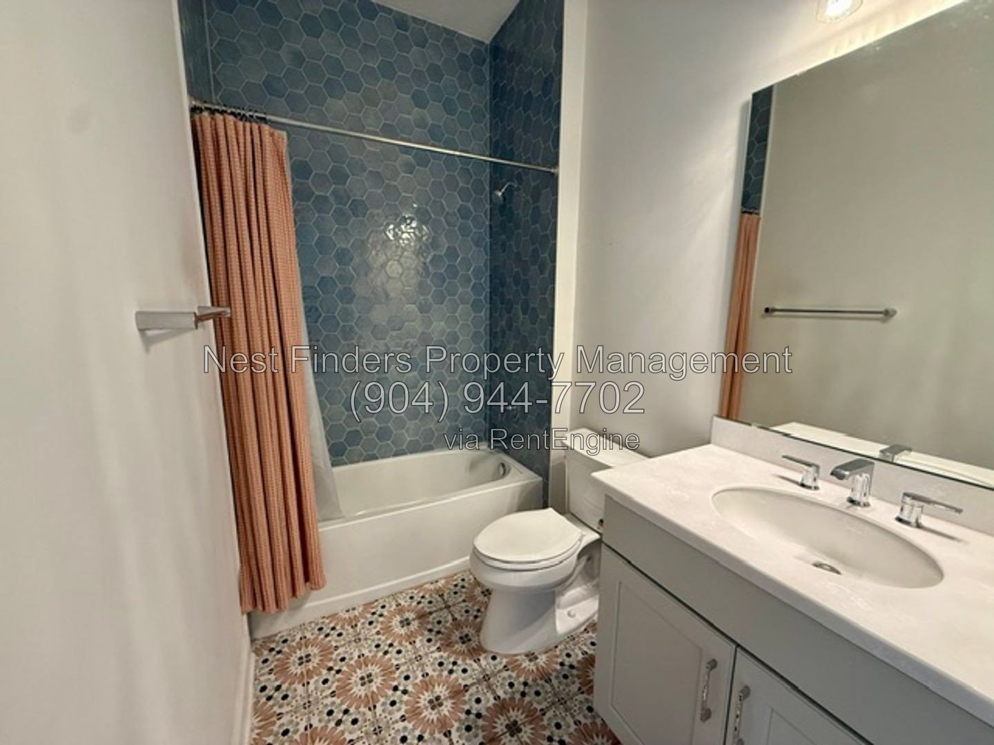 Welcome home to this stunning 4-bedroom, 3-bathroom home located in the desirable Seabrook Village community. property image