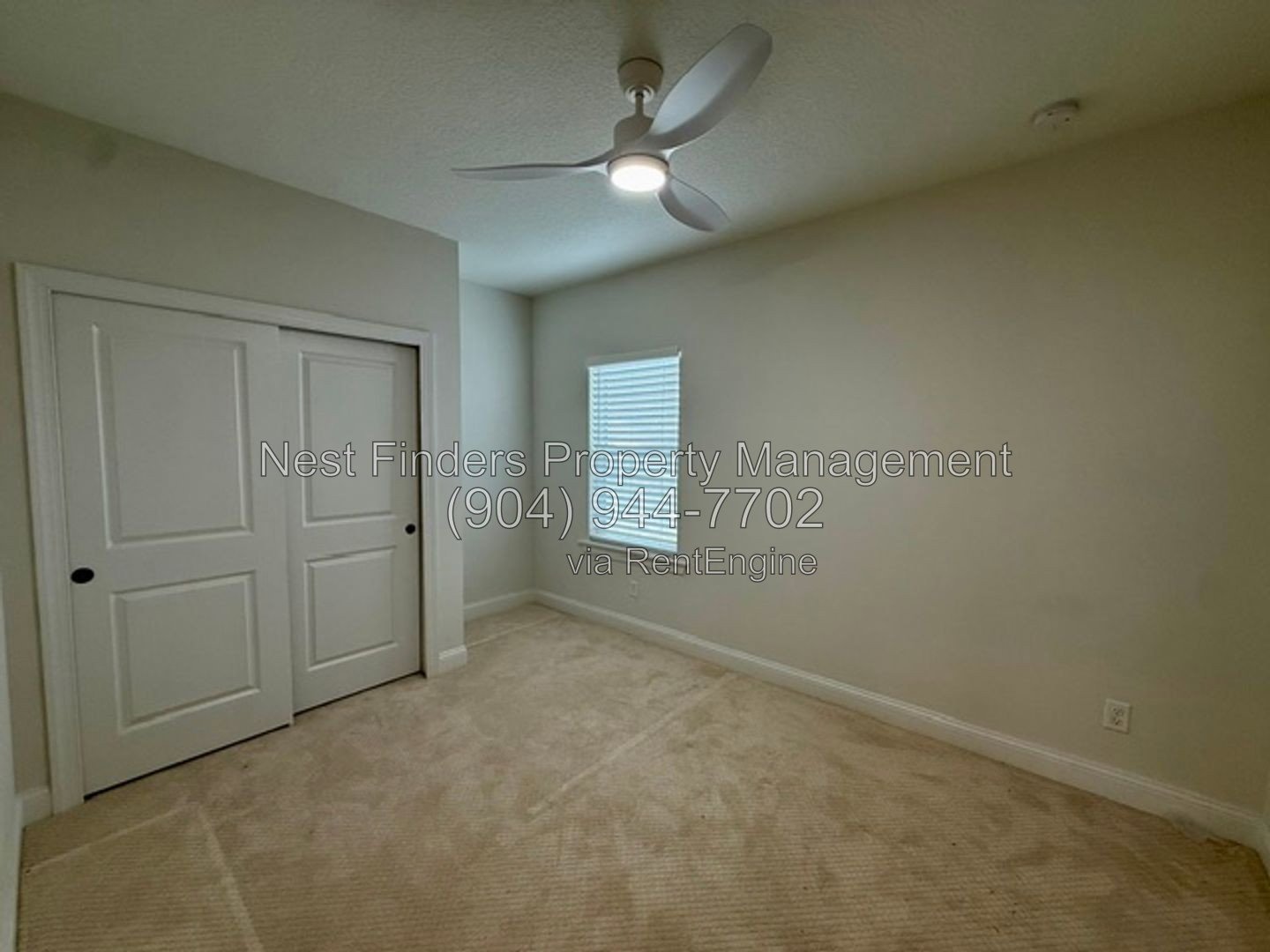 Welcome home to this stunning 4-bedroom, 3-bathroom home located in the desirable Seabrook Village community. property image