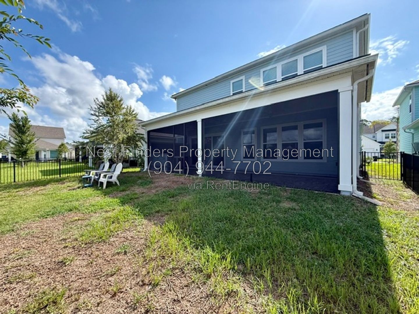 Welcome home to this stunning 4-bedroom, 3-bathroom home located in the desirable Seabrook Village community. property image