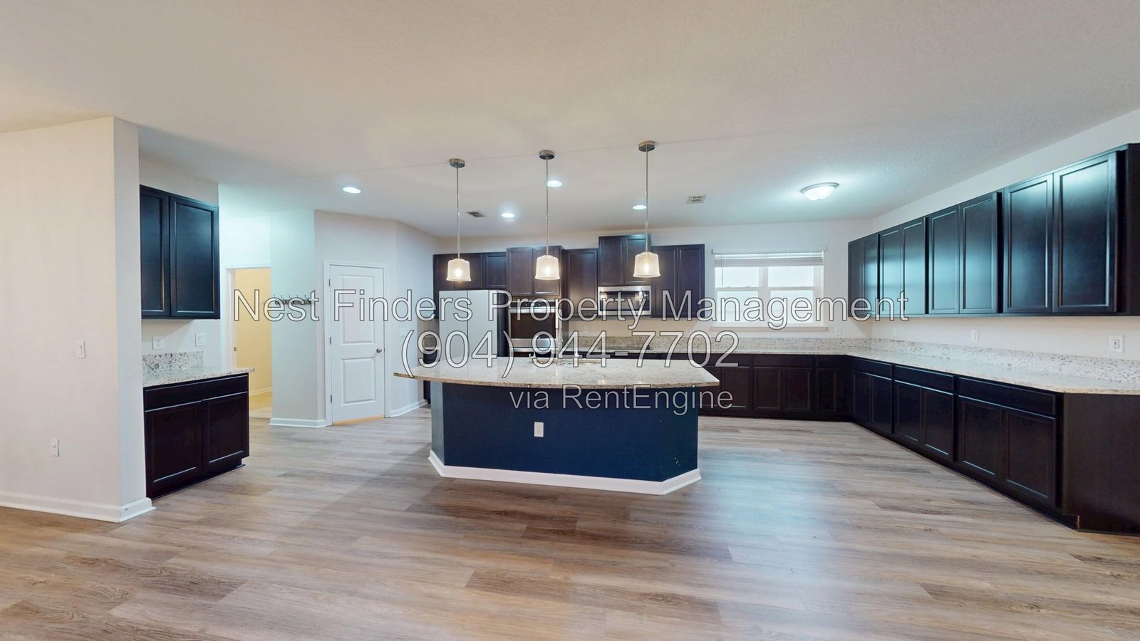 Spacious and well-maintained 4-bedroom, 3-bath home located in North Jacksonville! property image