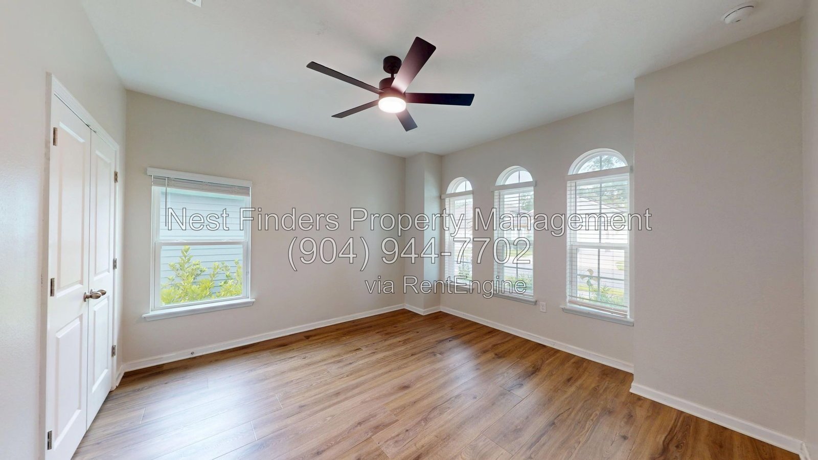 Spacious and well-maintained 4-bedroom, 3-bath home located in North Jacksonville! property image