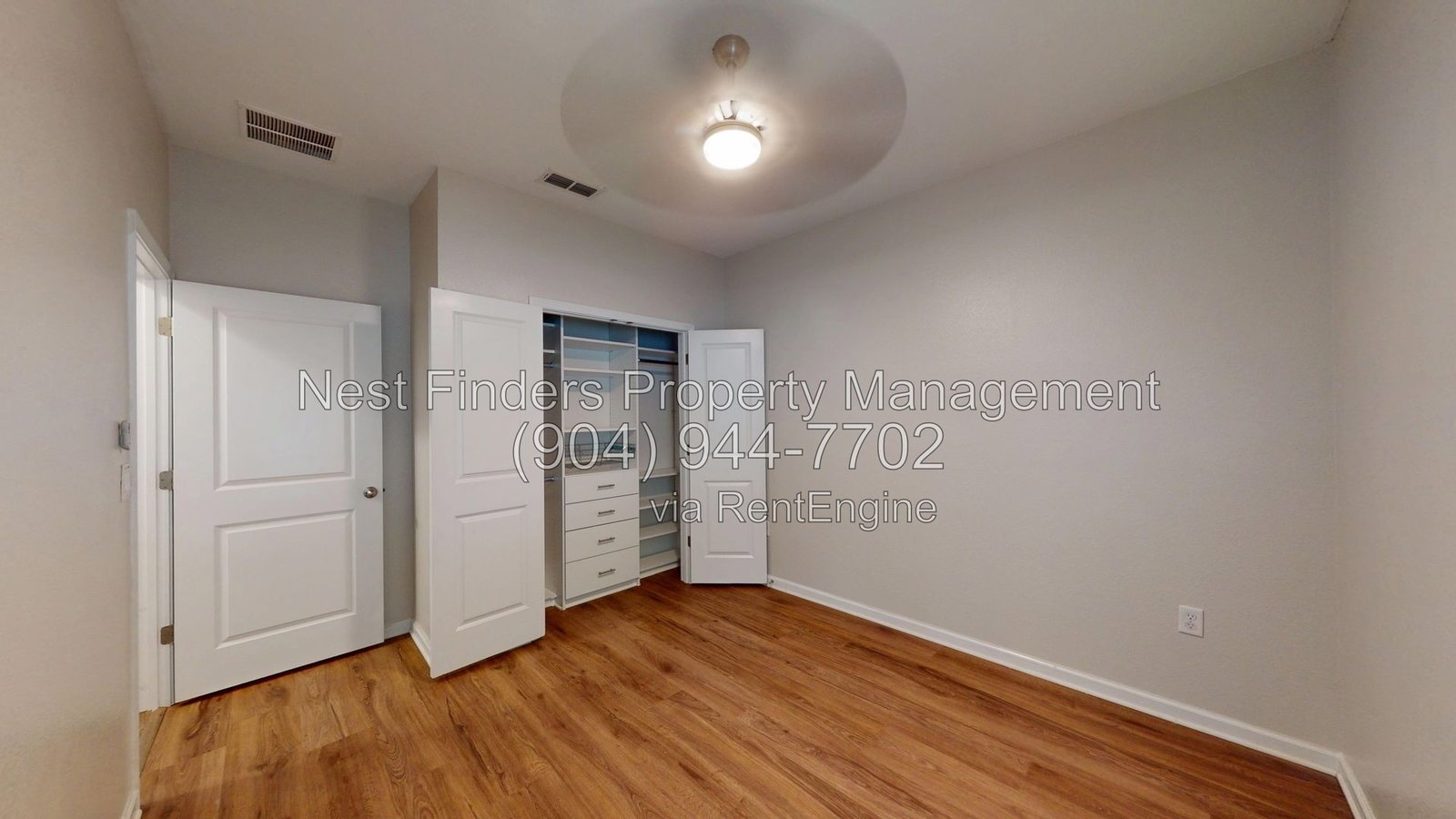 Spacious and well-maintained 4-bedroom, 3-bath home located in North Jacksonville! property image