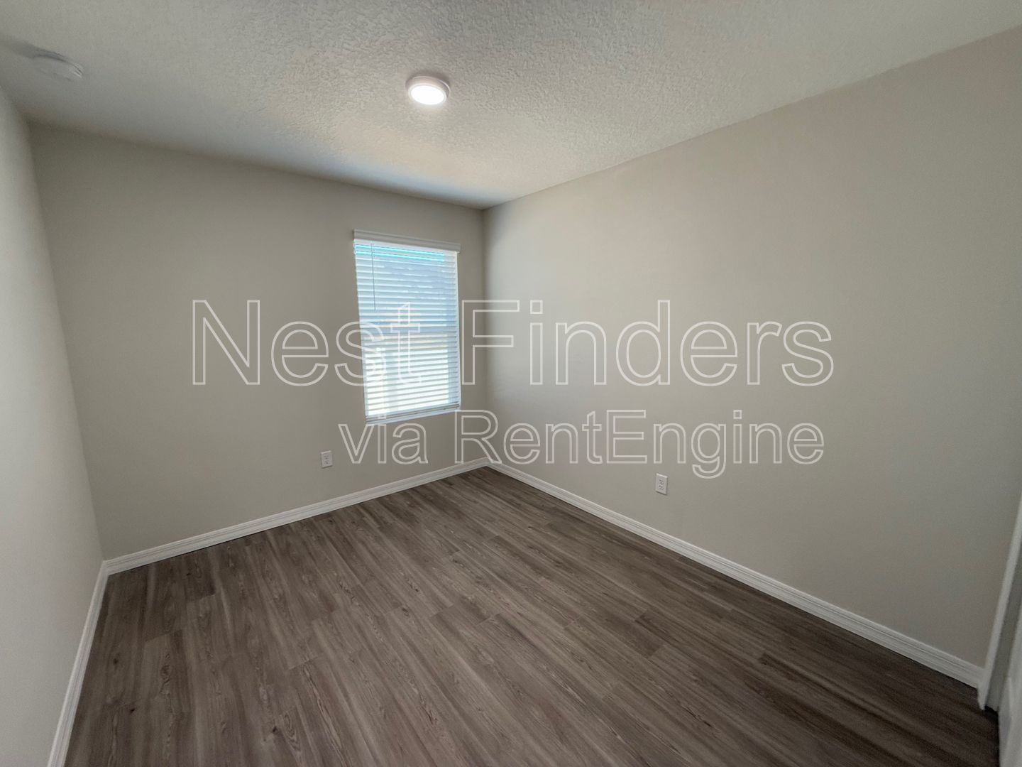 Brand New condo for rent in Mandarin! property image