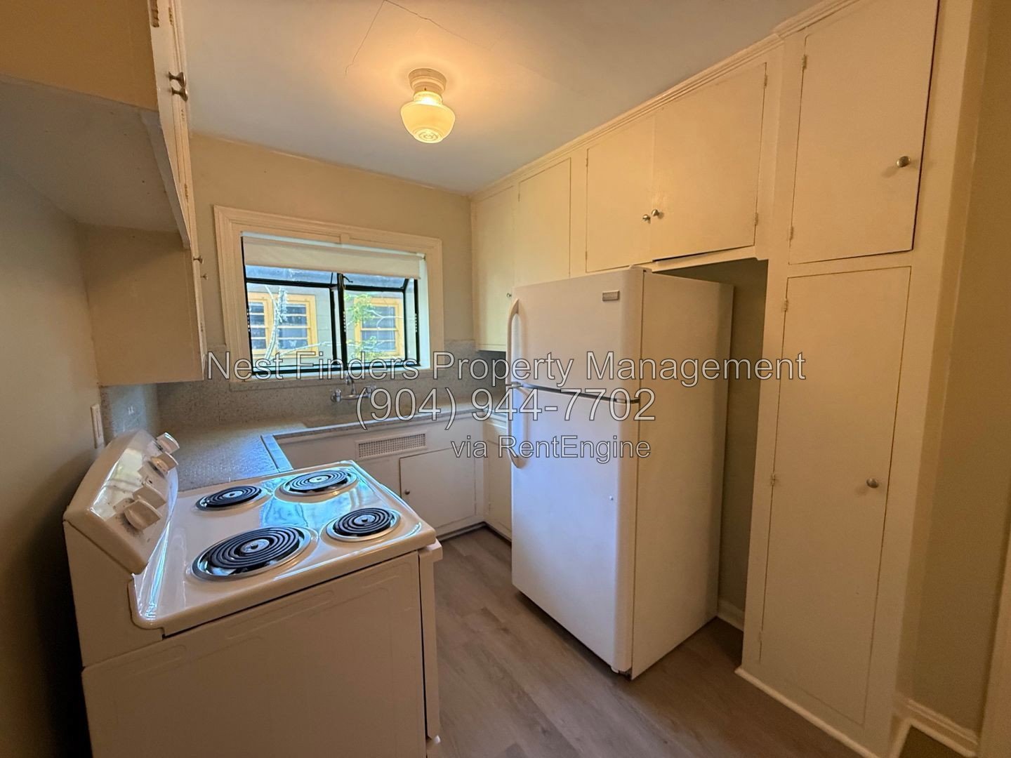 Charming 1-Bedroom Apartment in Historic Riverside property image