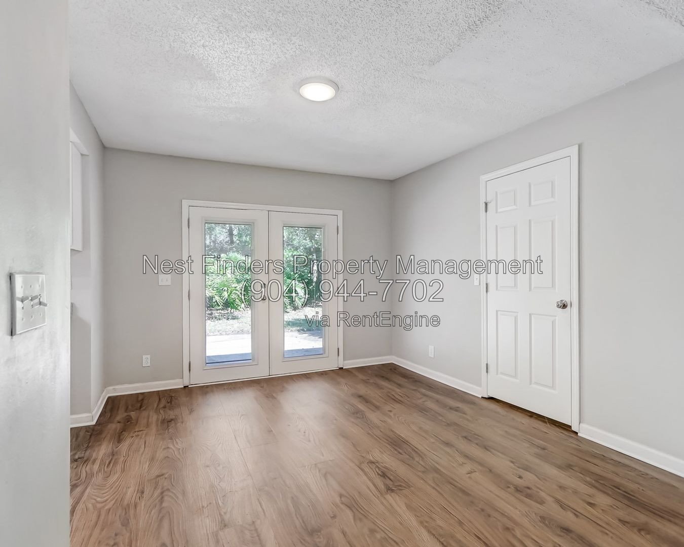 Beautifully redone 4 bedroom, 2 bathroom home for rent in the heart Mandarin! property image