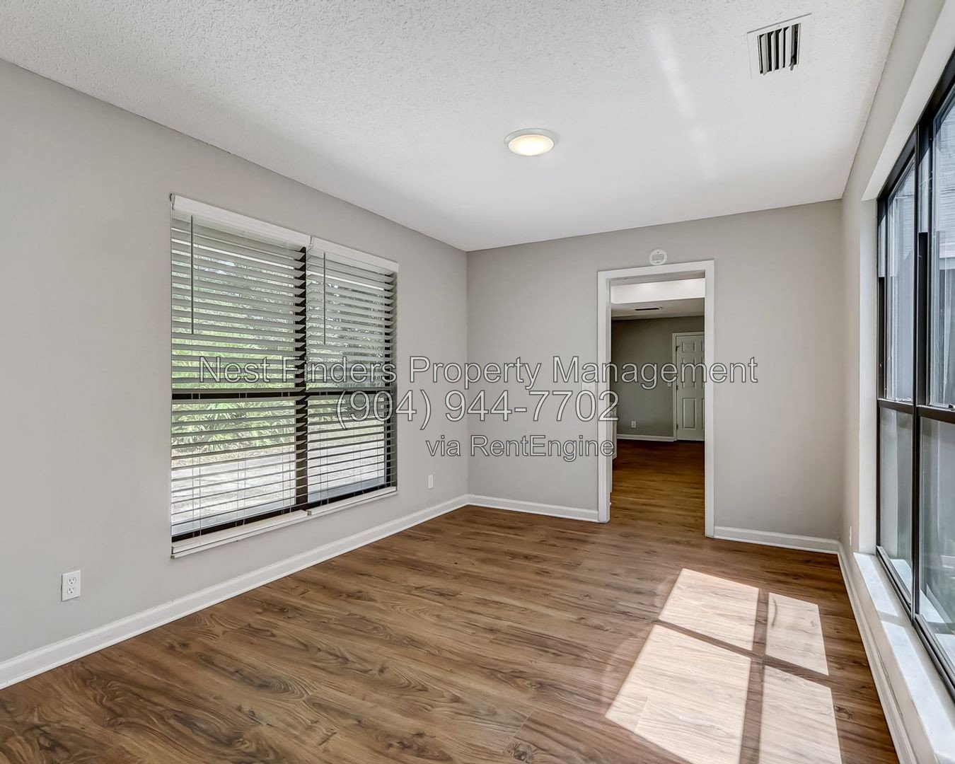 Beautifully redone 4 bedroom, 2 bathroom home for rent in the heart Mandarin! property image