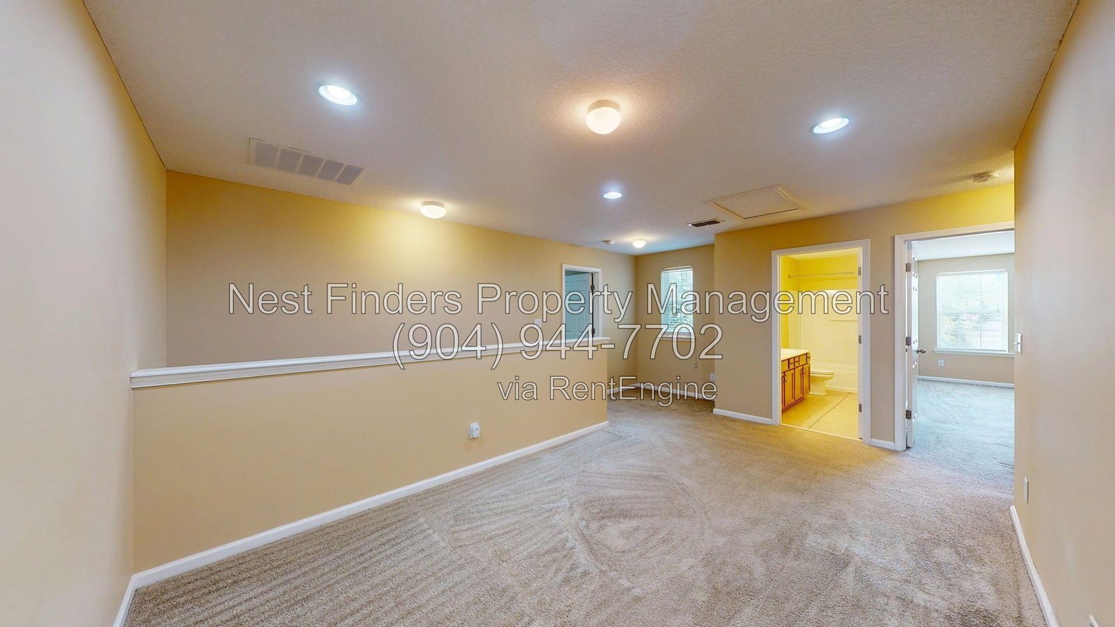 Beautiful 4 bedroom, 2.5 bathroom home in Greenleaf Village at Nocatee! property image