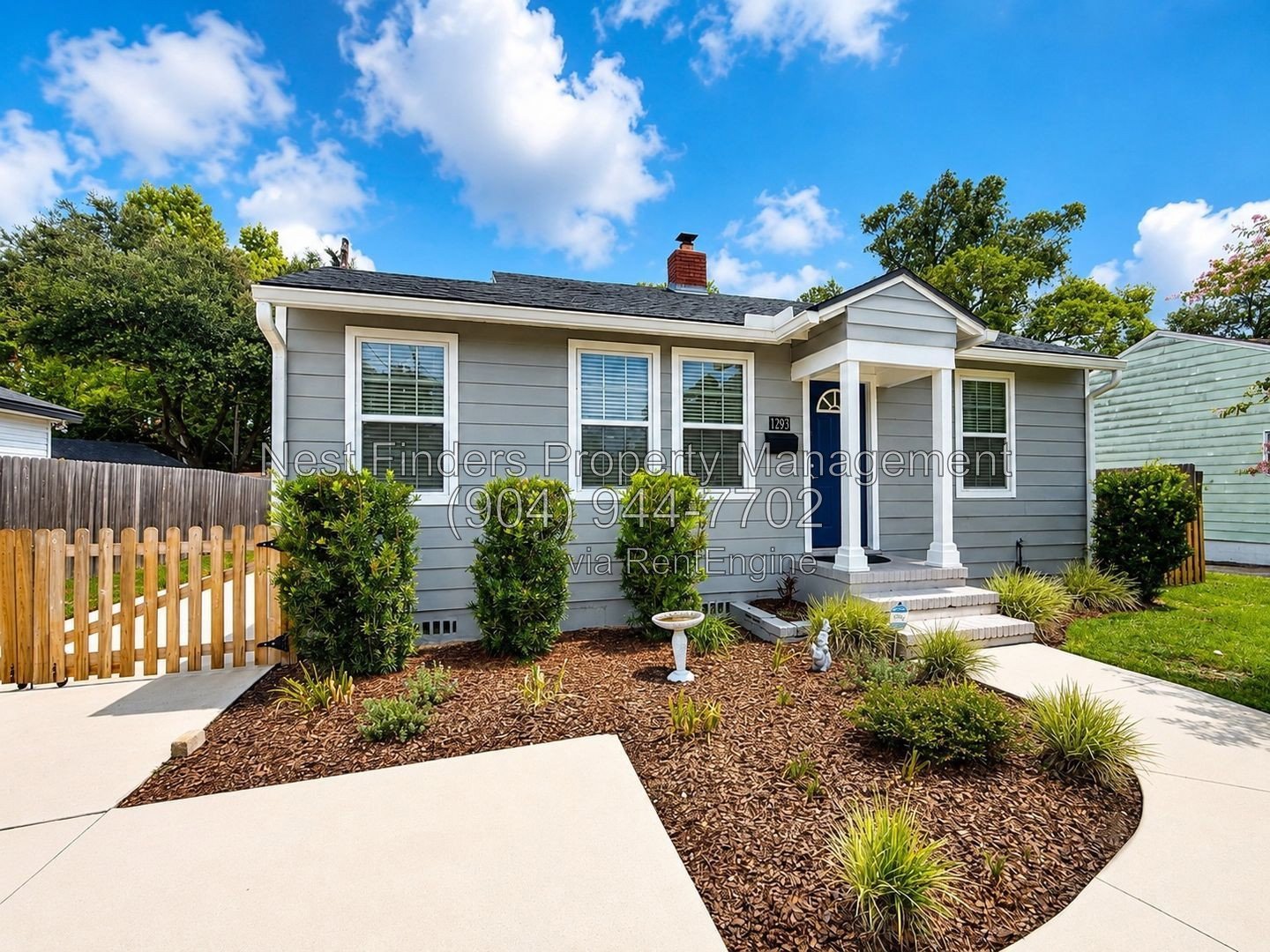 Completely renovated 2-bedroom, 1-bathroom home with a dedicated office space and a large, fully fenced yard! property image