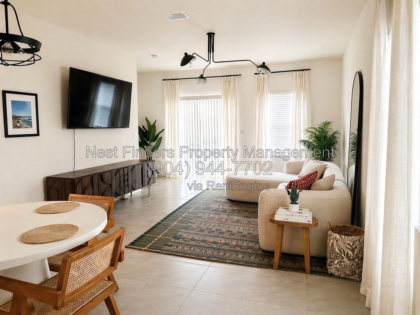 Beautiful 3-Bedroom Townhome for Rent in Waterford Lakes at Silverleaf! property image