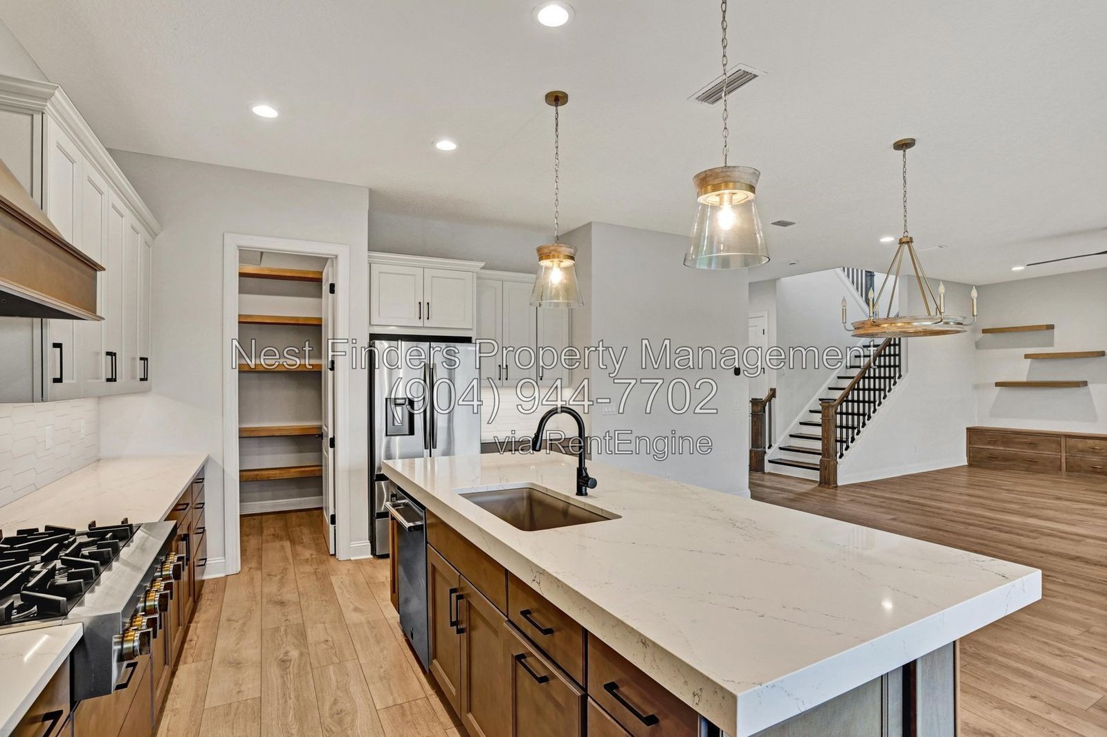 Welcome home to this stunning 4-bedroom, 3-bathroom home located in the desirable Seabrook Village community. property image