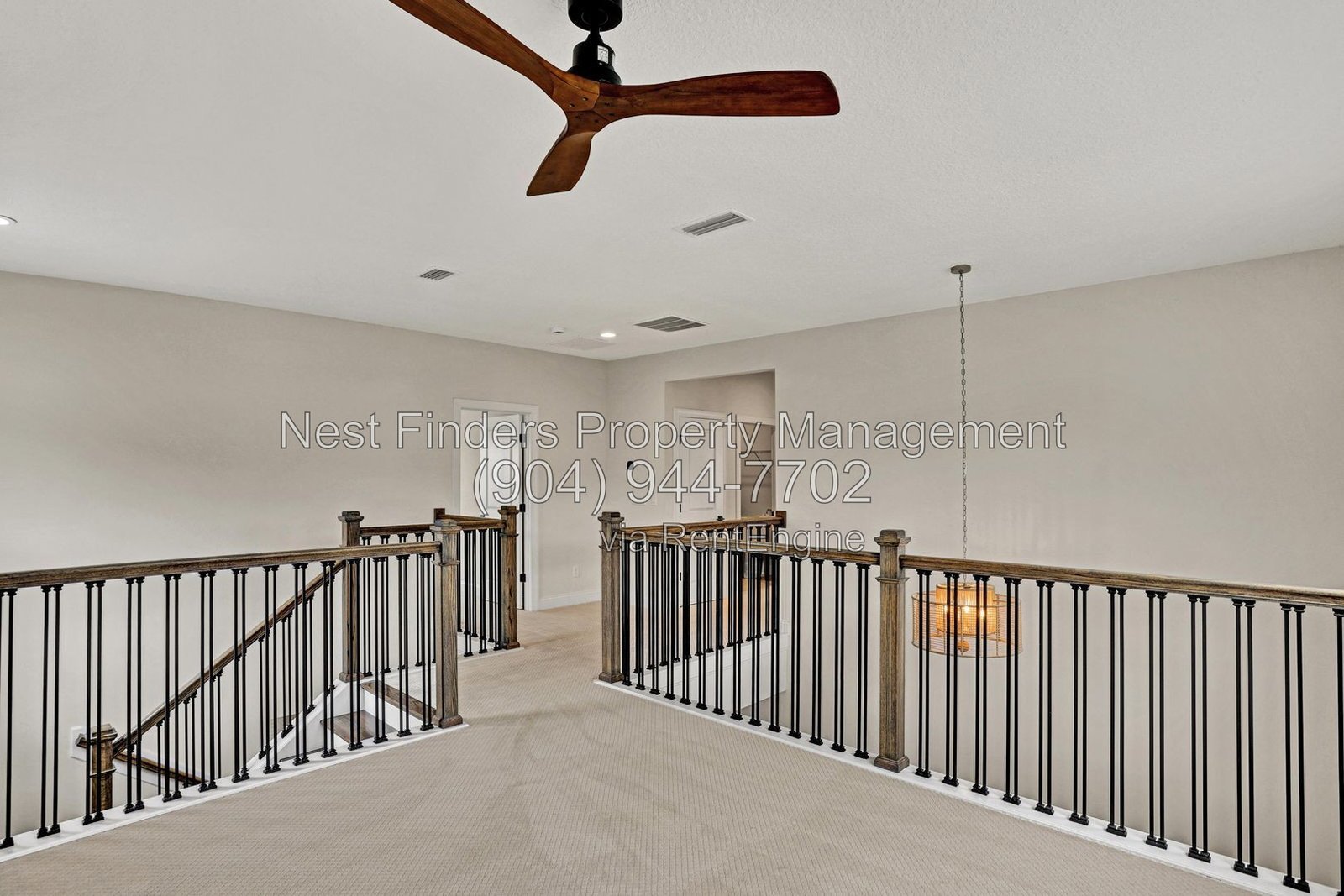 Welcome home to this stunning 4-bedroom, 3-bathroom home located in the desirable Seabrook Village community. property image