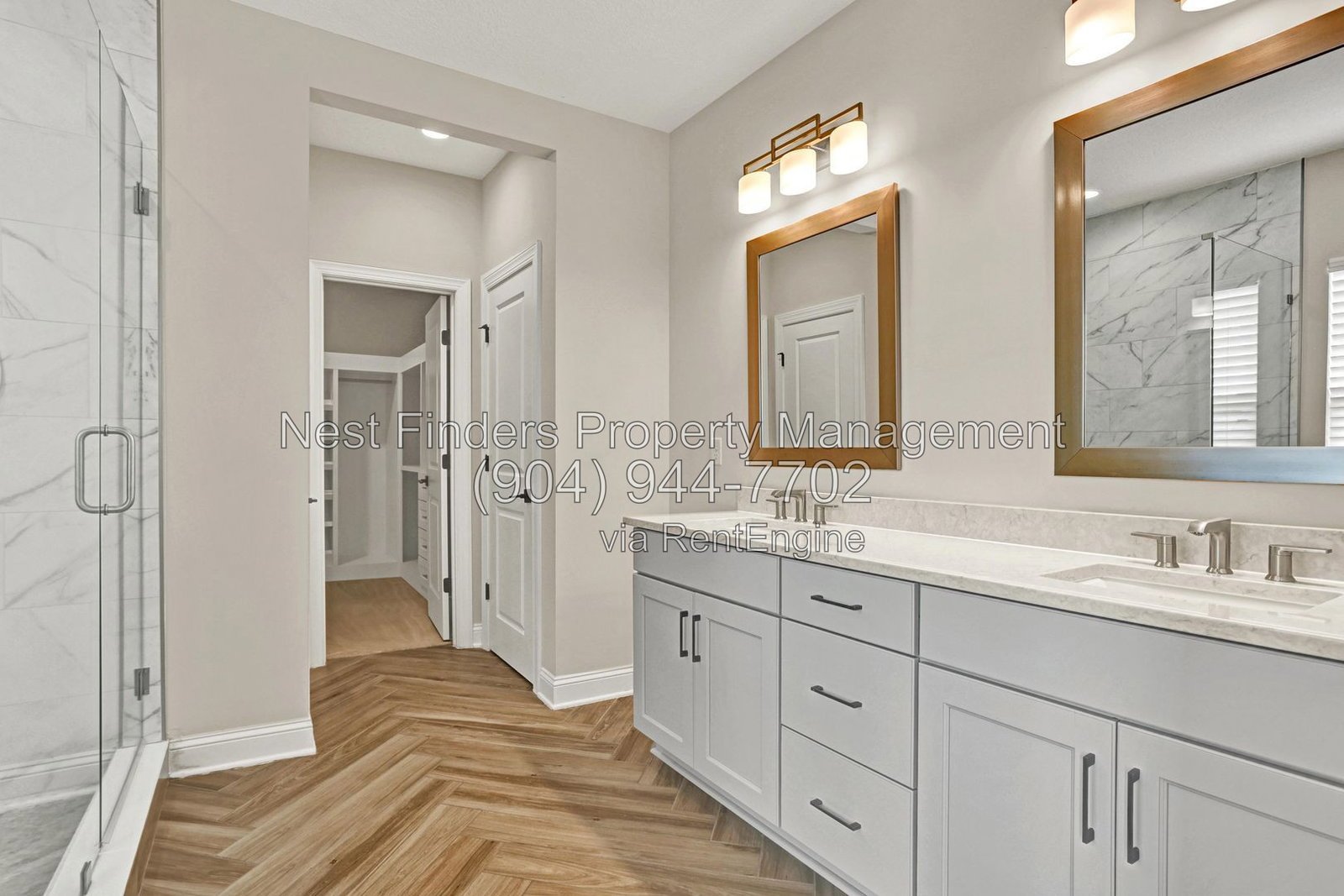 Welcome home to this stunning 4-bedroom, 3-bathroom home located in the desirable Seabrook Village community. property image