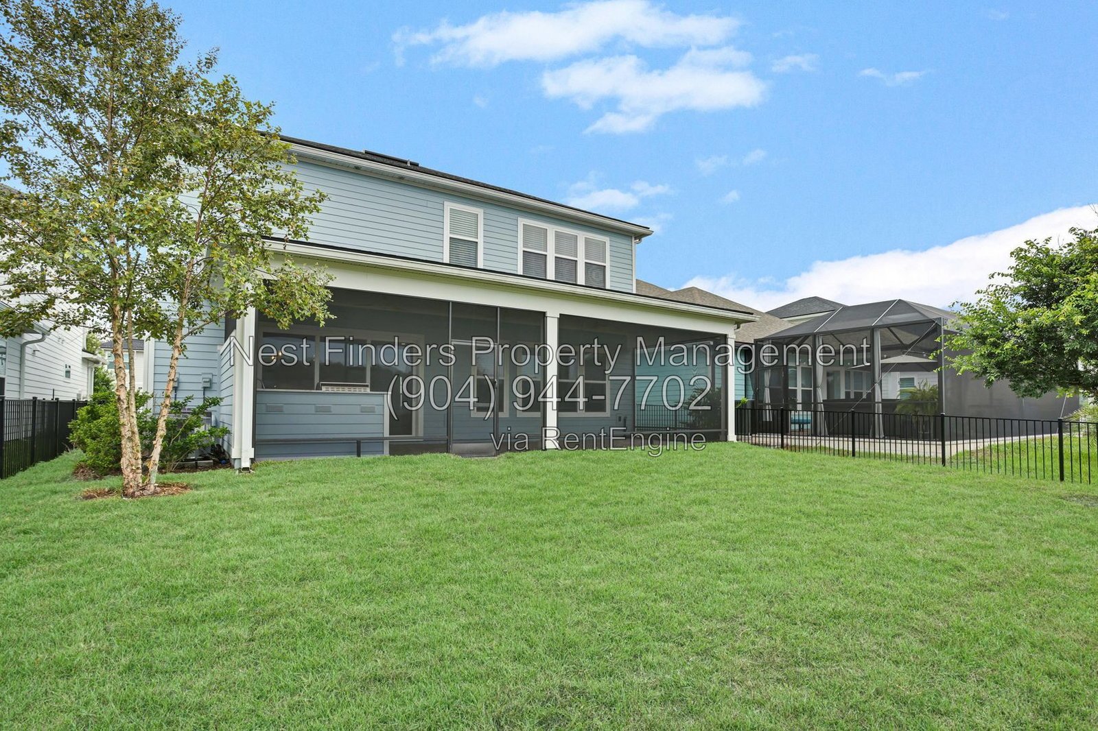 Welcome home to this stunning 4-bedroom, 3-bathroom home located in the desirable Seabrook Village community. property image