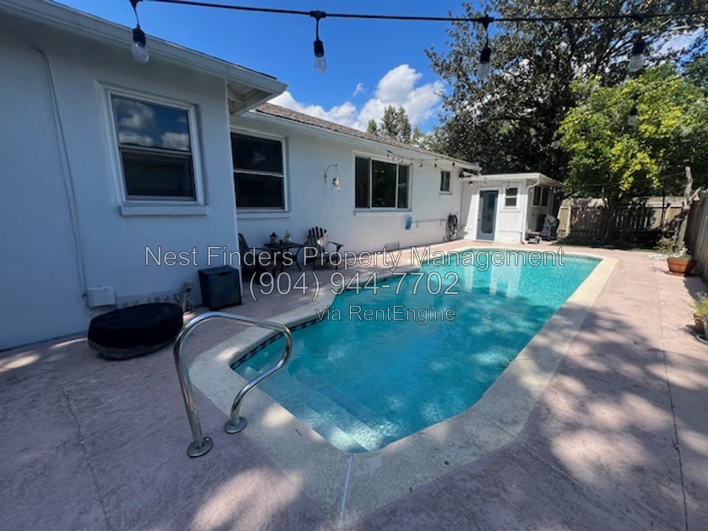 Discover this charming 3-bedroom, 2-bathroom home nestled in the heart of San Marco property image
