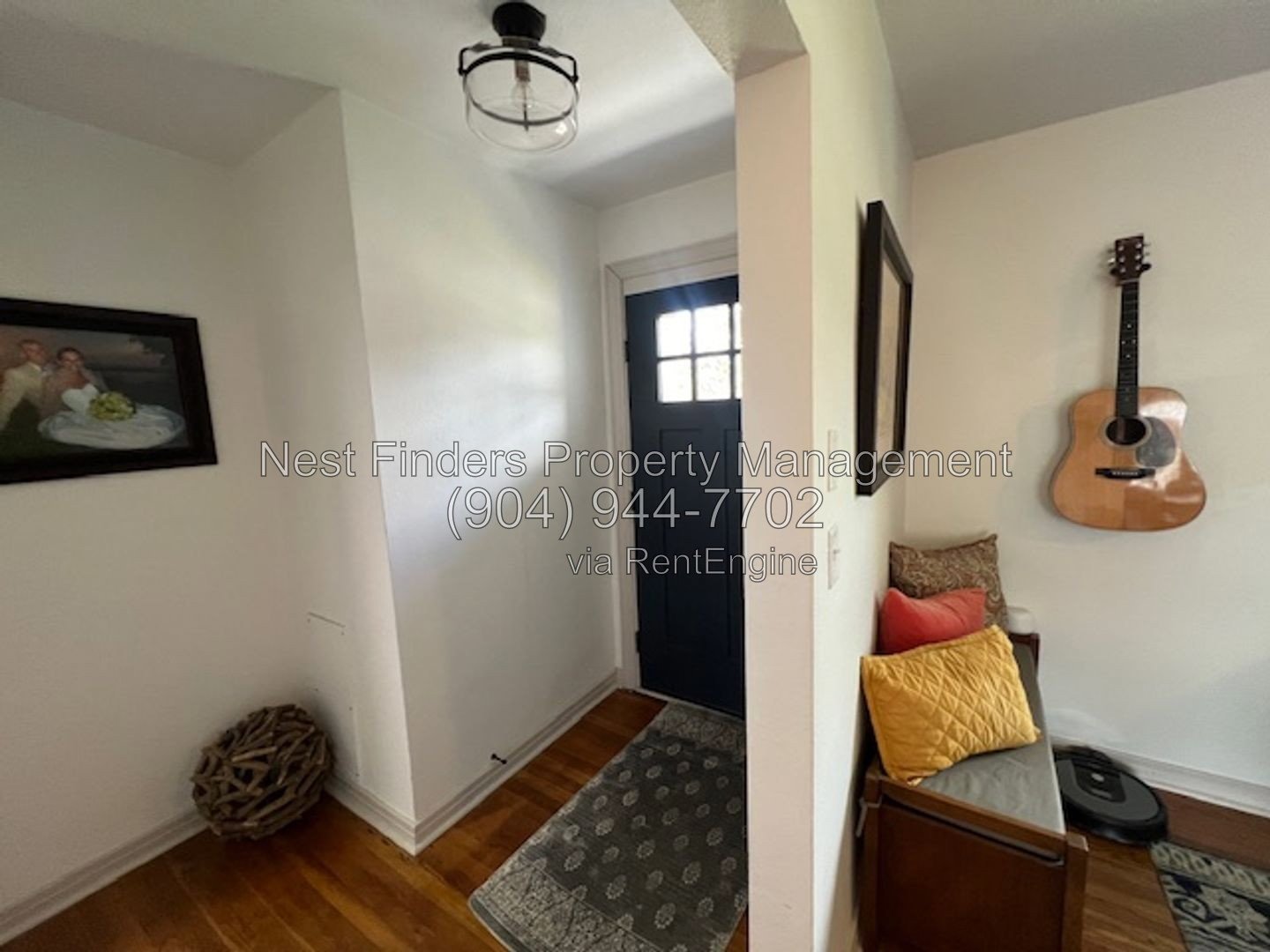 Discover this charming 3-bedroom, 2-bathroom home nestled in the heart of San Marco property image