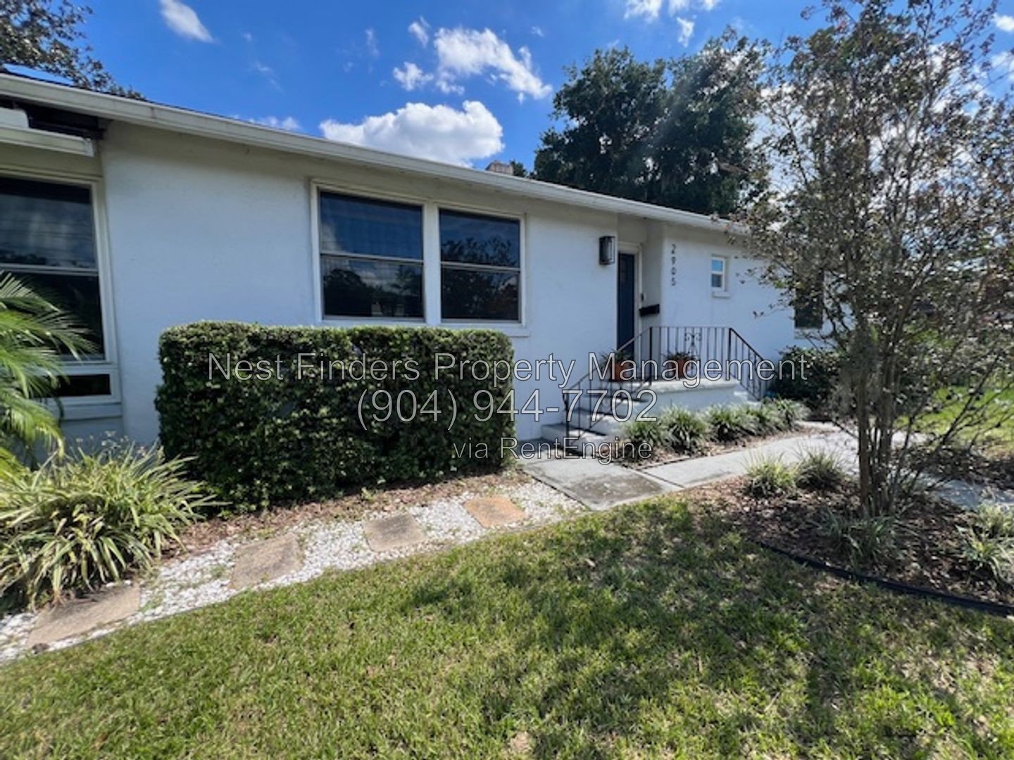 Discover this charming 3-bedroom, 2-bathroom home nestled in the heart of San Marco property image