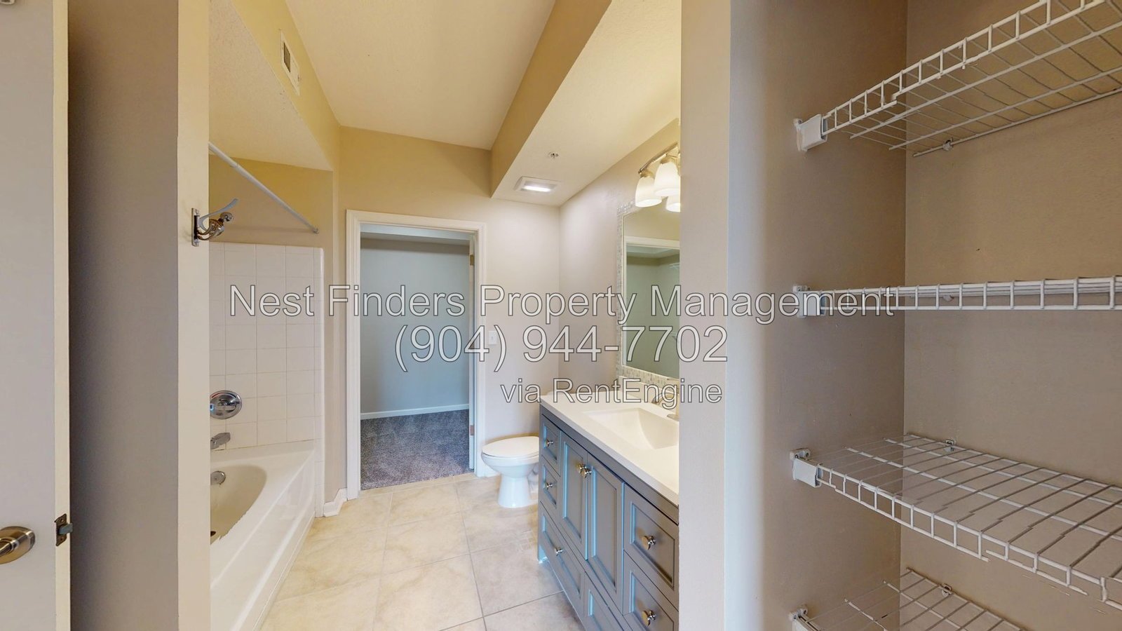 Beautiful 1-Bedroom Condo in the Heart of St. Johns Town Center! property image