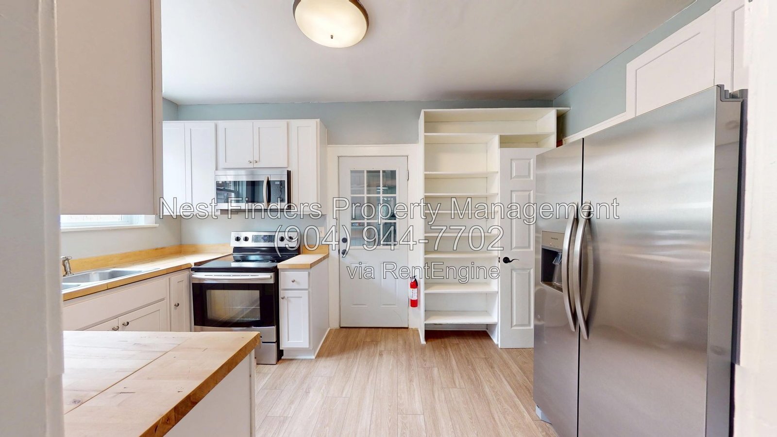 Charming & Spacious 3-Bedroom Duplex in the Heart of Riverside! property image
