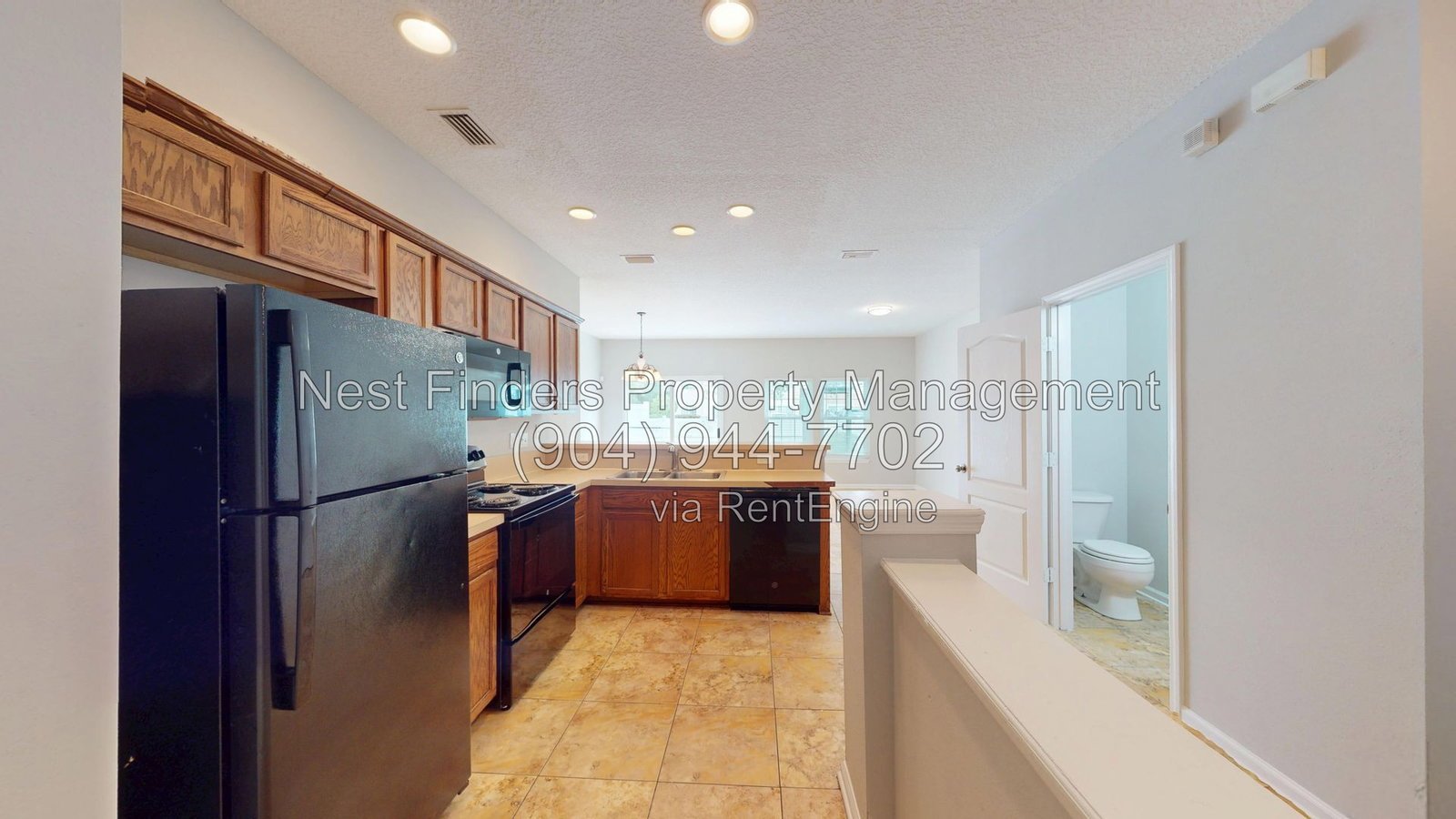 Nice 2 bedroom, 2.5 bathroom townhouse for rent in Biscayne Bay. property image