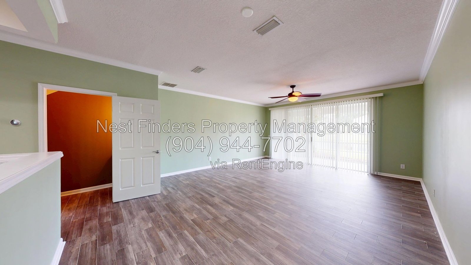 Beautiful townhome for rent in Campfield! property image