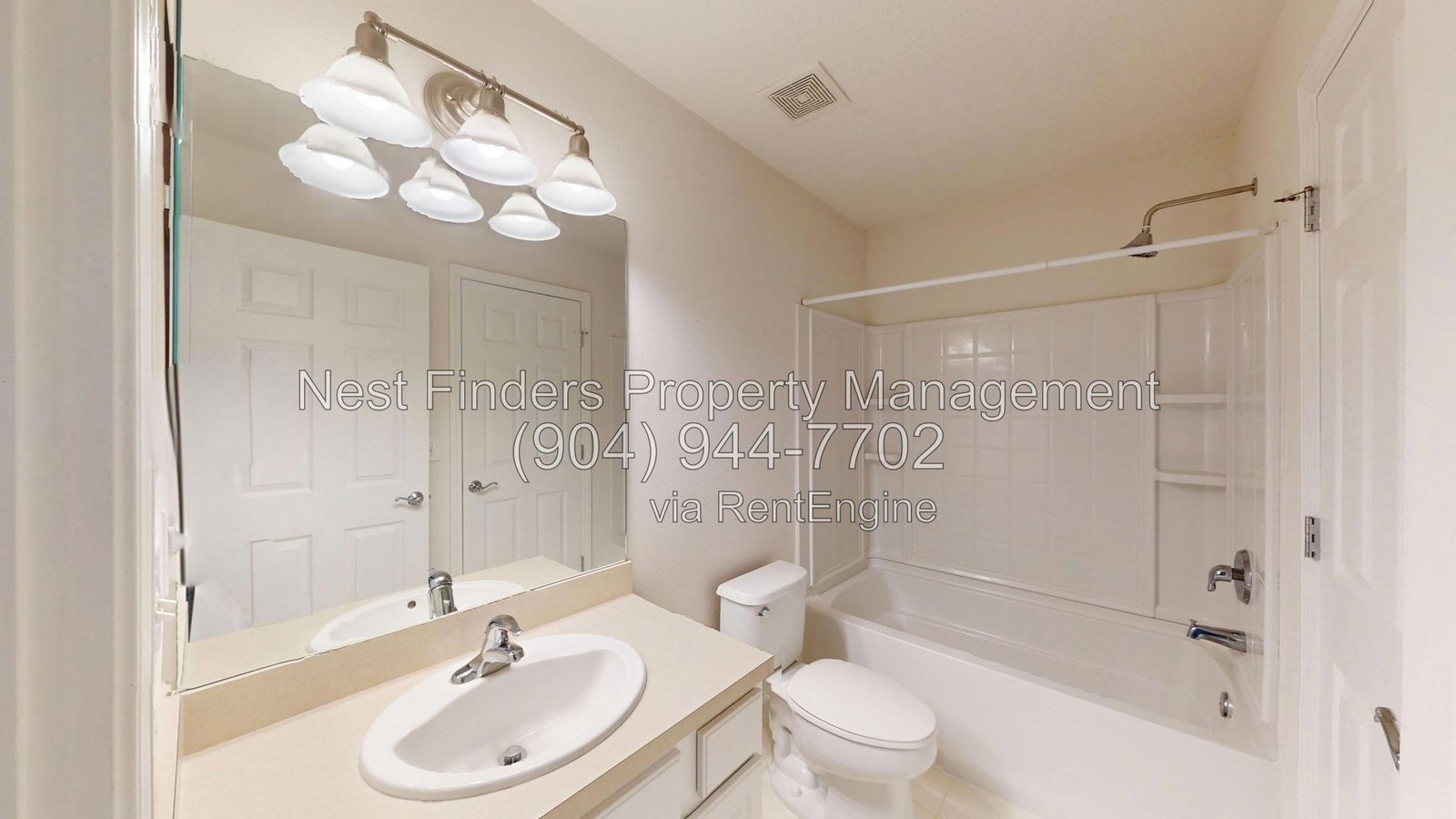 Beautiful townhome for rent in Campfield! property image
