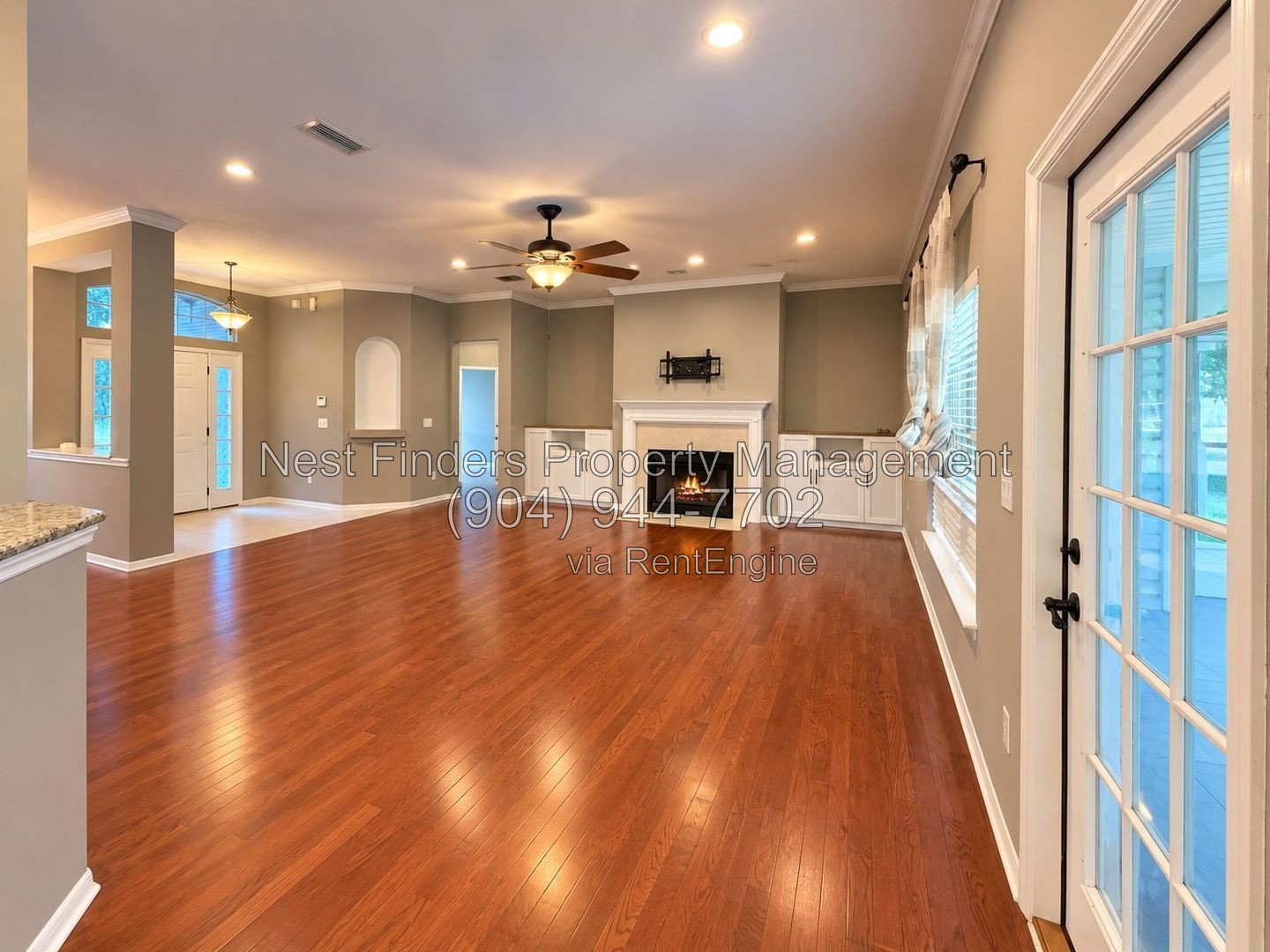 Spacious 3-bedroom, 2-bathroom home offering approximately 1,915 square feet of living space in a convenient South Jacksonville location property image