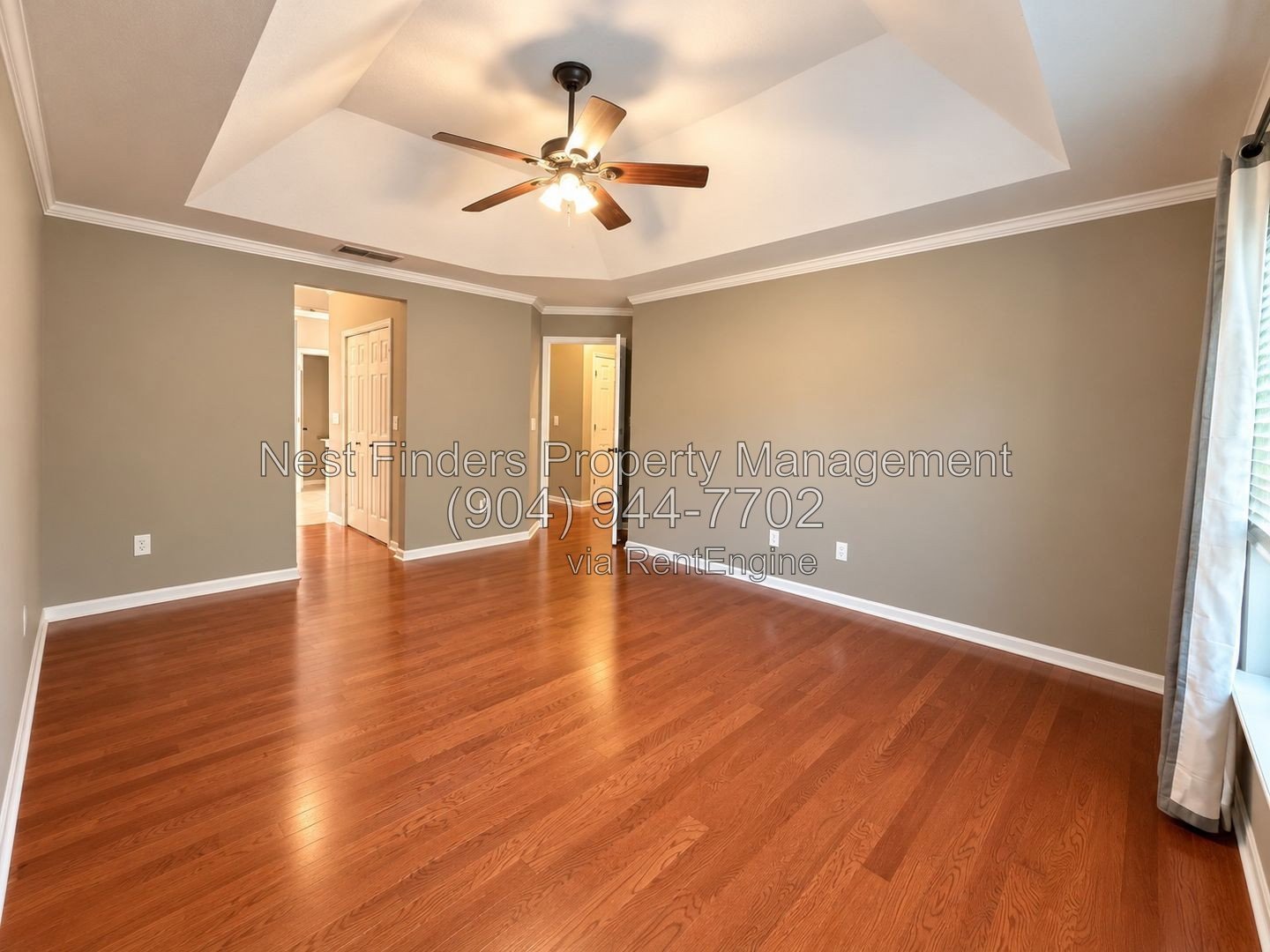 Spacious 3-bedroom, 2-bathroom home offering approximately 1,915 square feet of living space in a convenient South Jacksonville location property image