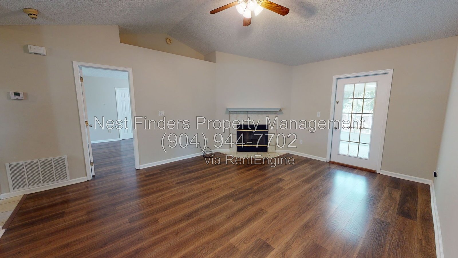 Cute 3 bedroom, 2 bathroom home in the Fort Caroline area.! property image
