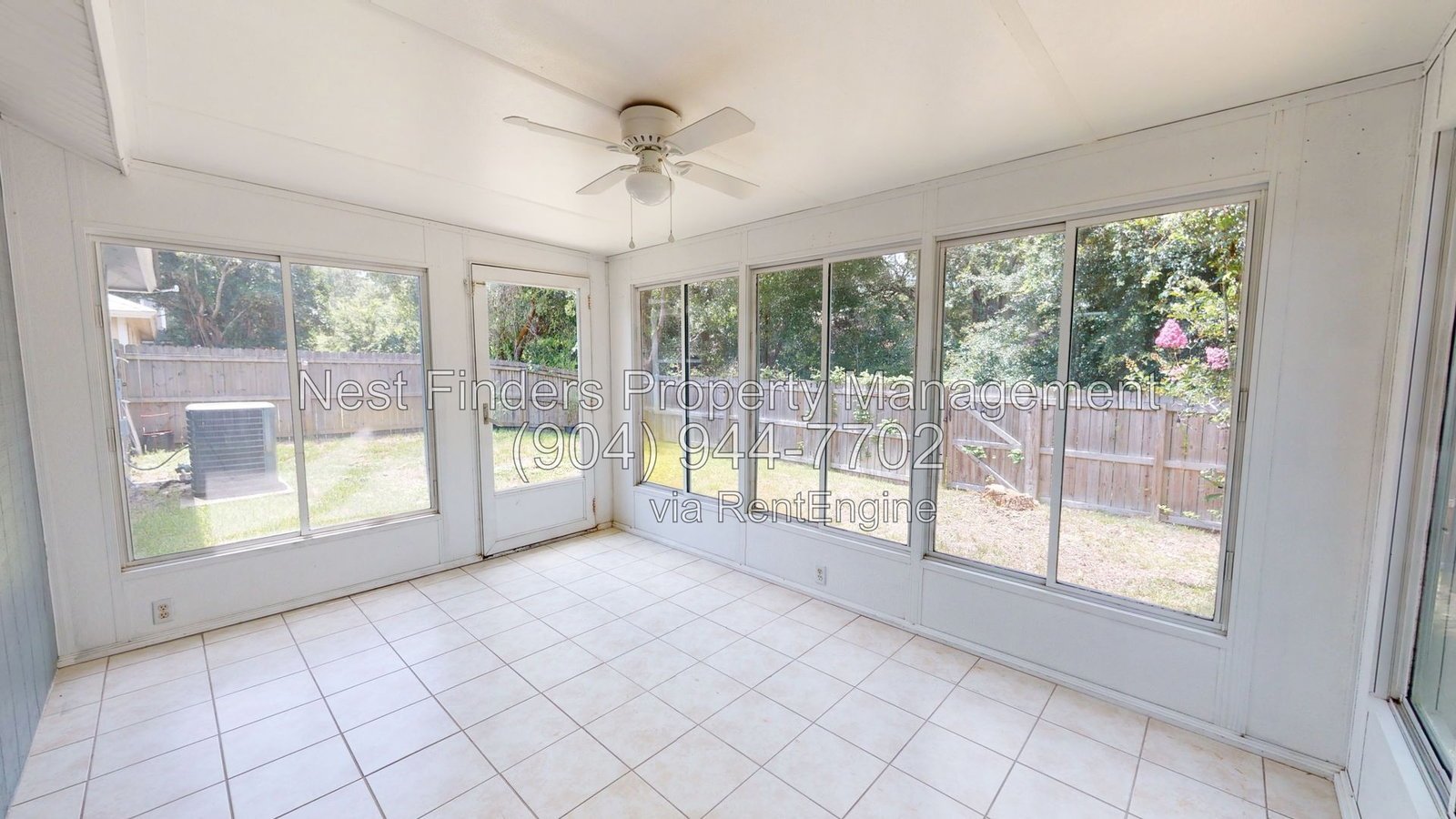 Cute 3 bedroom, 2 bathroom home in the Fort Caroline area.! property image
