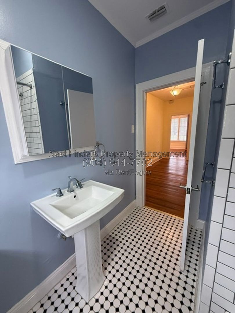 Charming home for rent in Murray Hill! property image