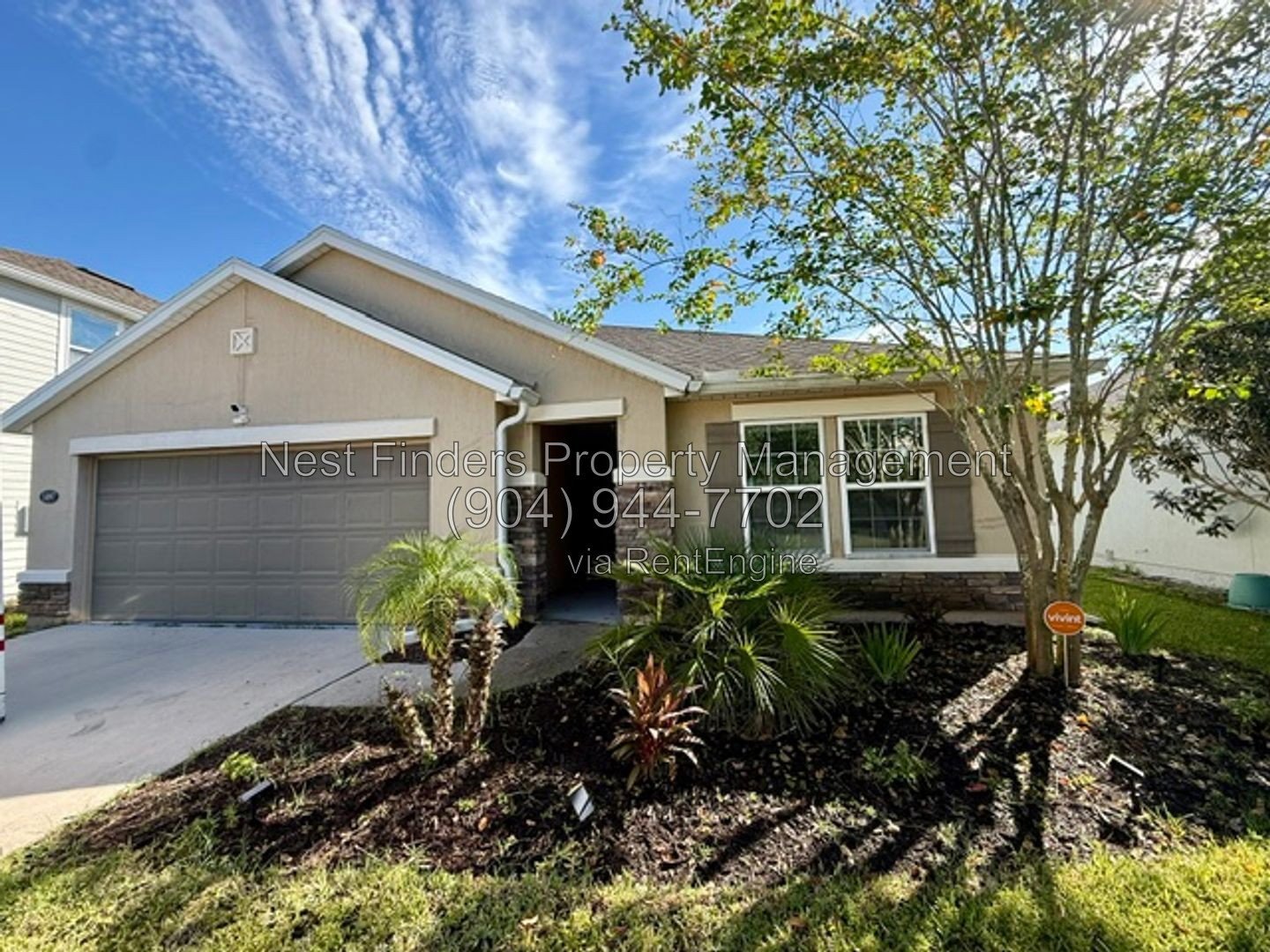 Beautiful 4-bedroom, 2-bathroom home for rent in Bartram Creek! property image