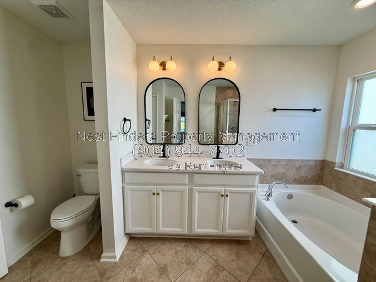 Beautiful 4-bedroom, 2-bathroom home for rent in Bartram Creek! property image