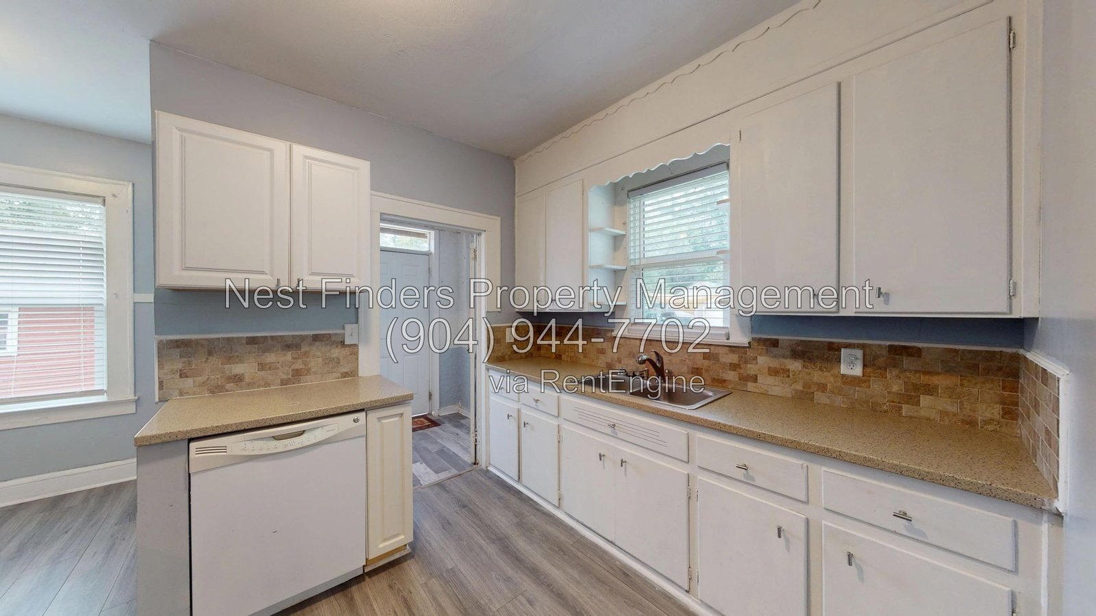 Charming Riverside Home for Rent! property image