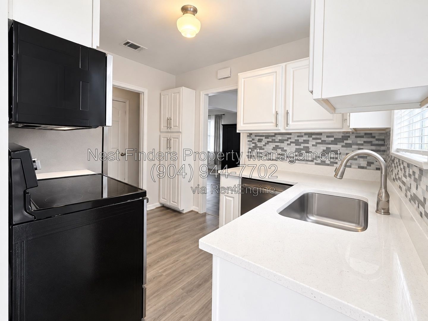 Charming and beautifully updated 3-bedroom, 1-bath home located in the heart of Riverside! property image