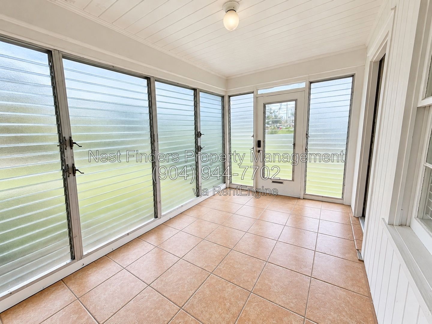 Charming and beautifully updated 3-bedroom, 1-bath home located in the heart of Riverside! property image