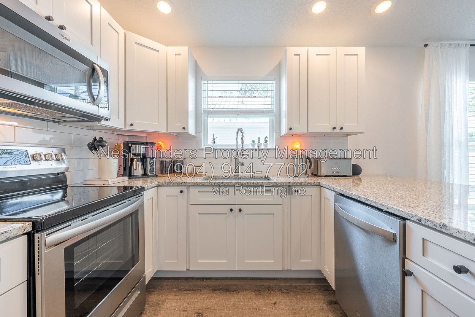 Beautifully upgraded, newer-construction 3-bedroom, 2-bathroom bungalow in St. Augustine property image